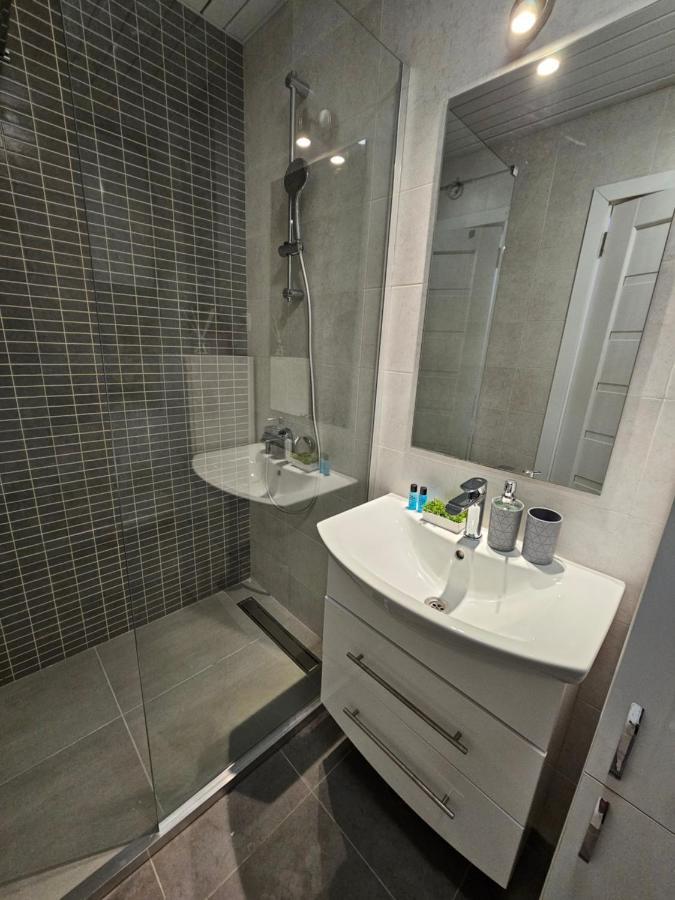 Diamond Of Skopje Apartment Ngoại thất bức ảnh